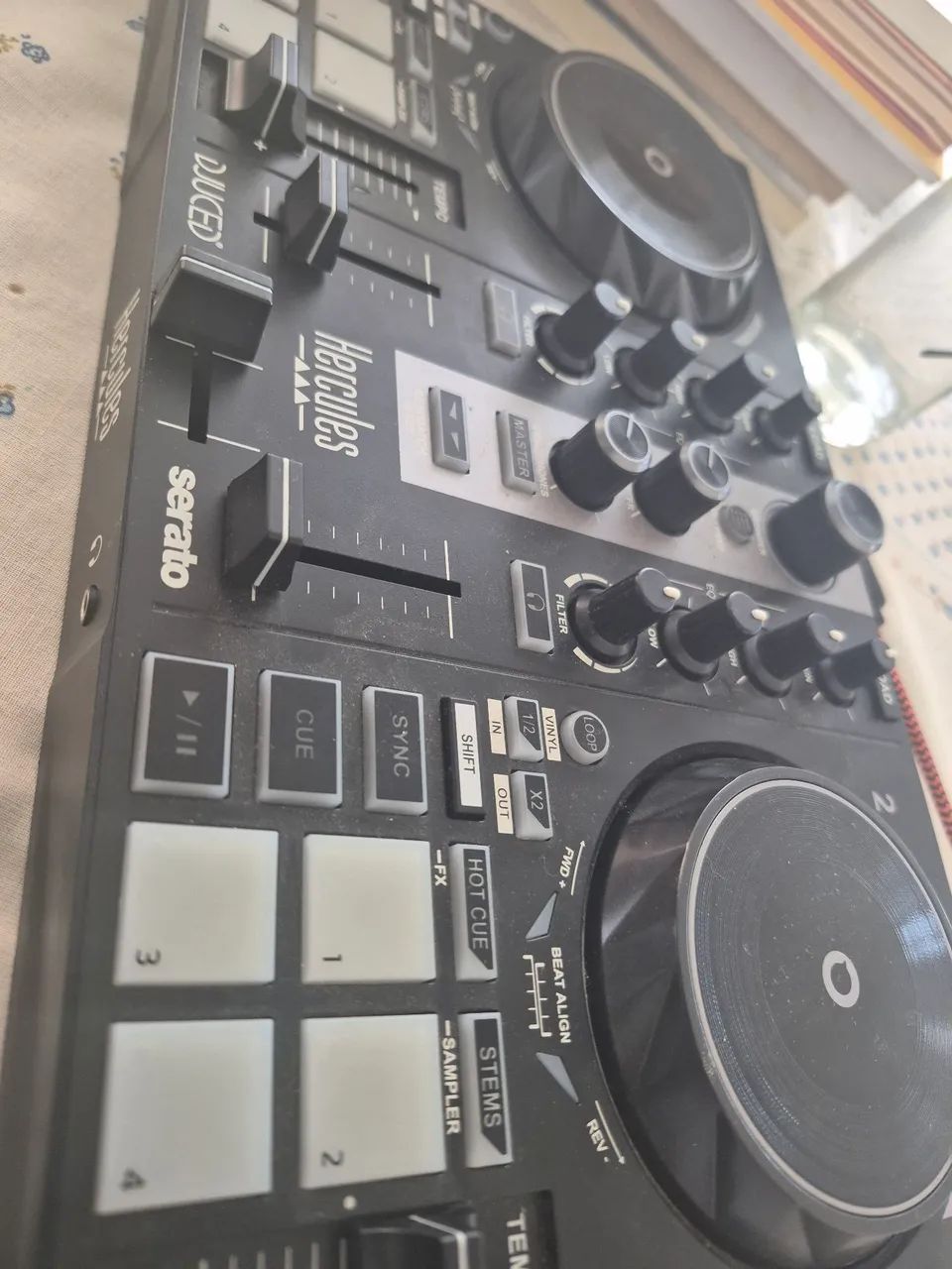 Controladora Hercules DJCONTROL IMPULSE 200 MK2 - Foto 2