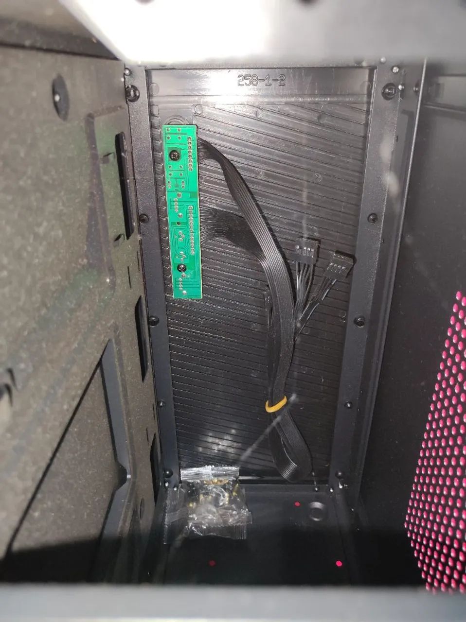 Gabinete Desktop PC de Mesa mini ITX - Foto 4