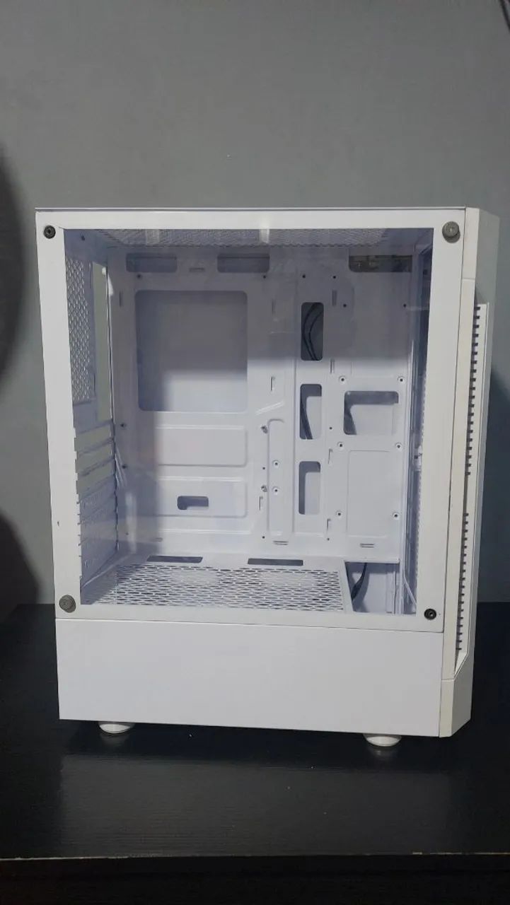 VENDO gabinete branco mid tower