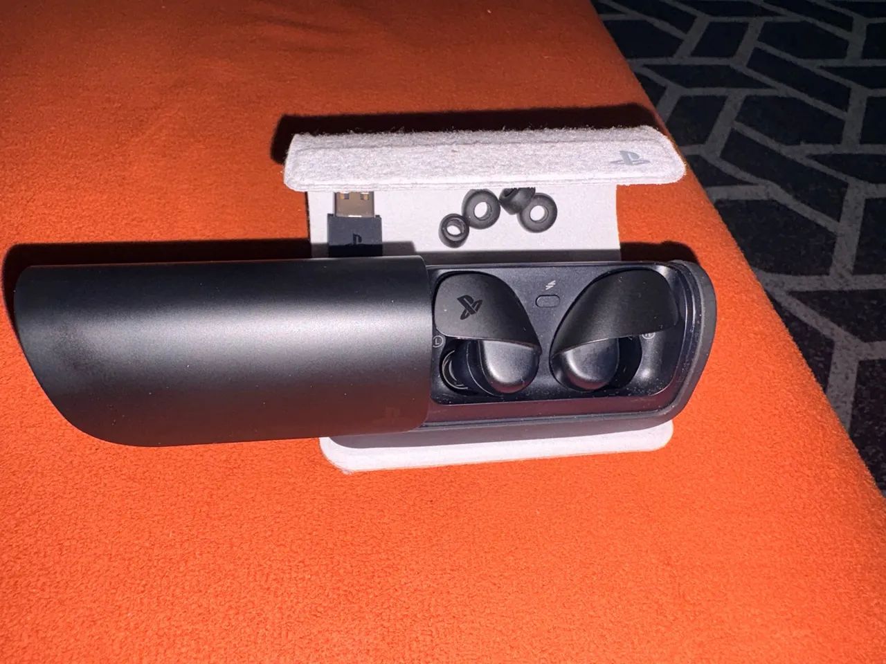 Fone PlayStation Explore Pulse preto - Foto 4