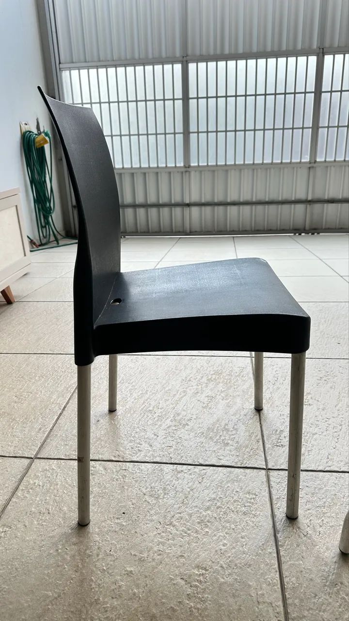 Mesa com cadeiras  - Foto 2