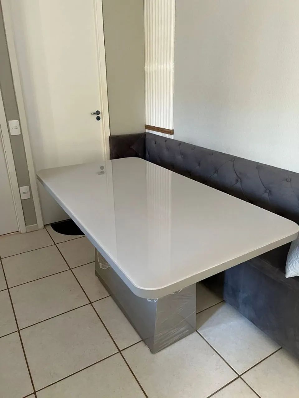 Mesa de Jantar Retangular Luxo com Vidro Laqueado 