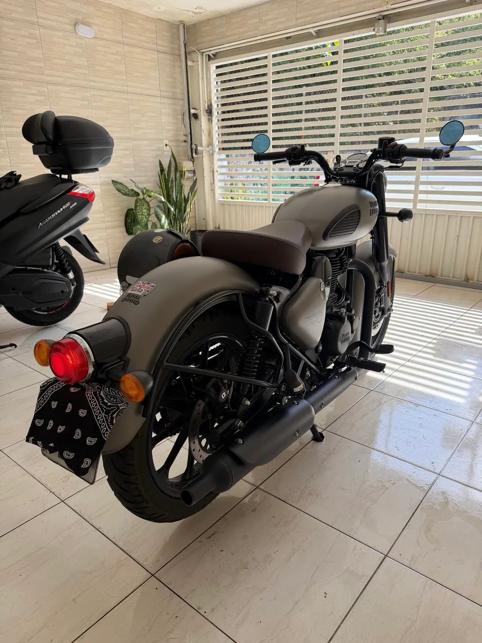 Classic 350 - Foto 2