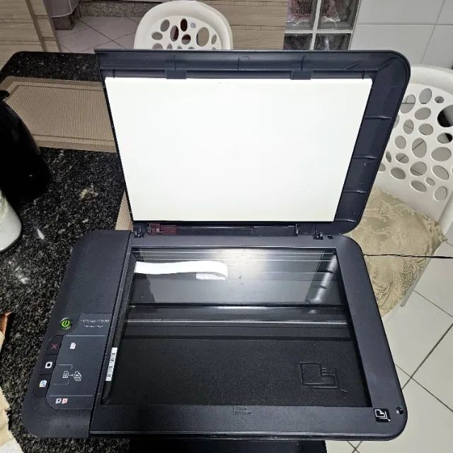 Impressora multifuncional HP DeskJet F2050 - Foto 2