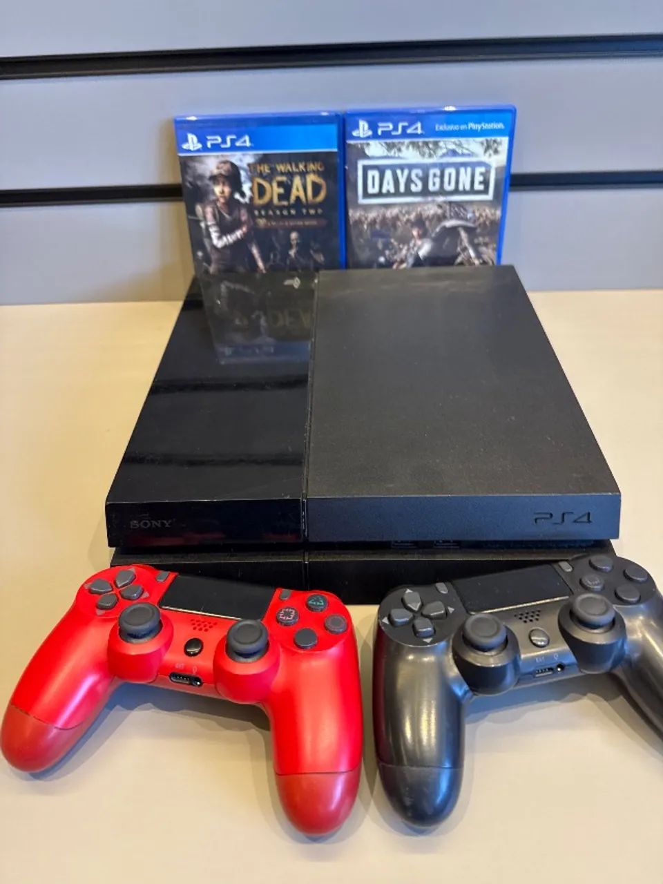 PS4 DE 500GB FAT DOU 3 MESES GARANTIA  - Foto 2