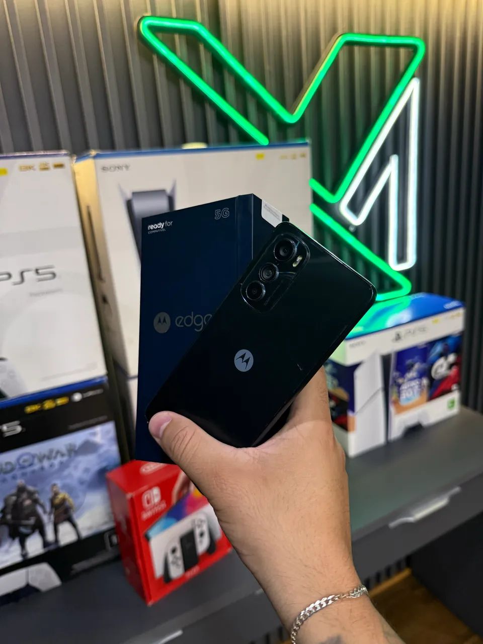 Motorola edge 30 na caixa com garantia - entrego  - Foto 3