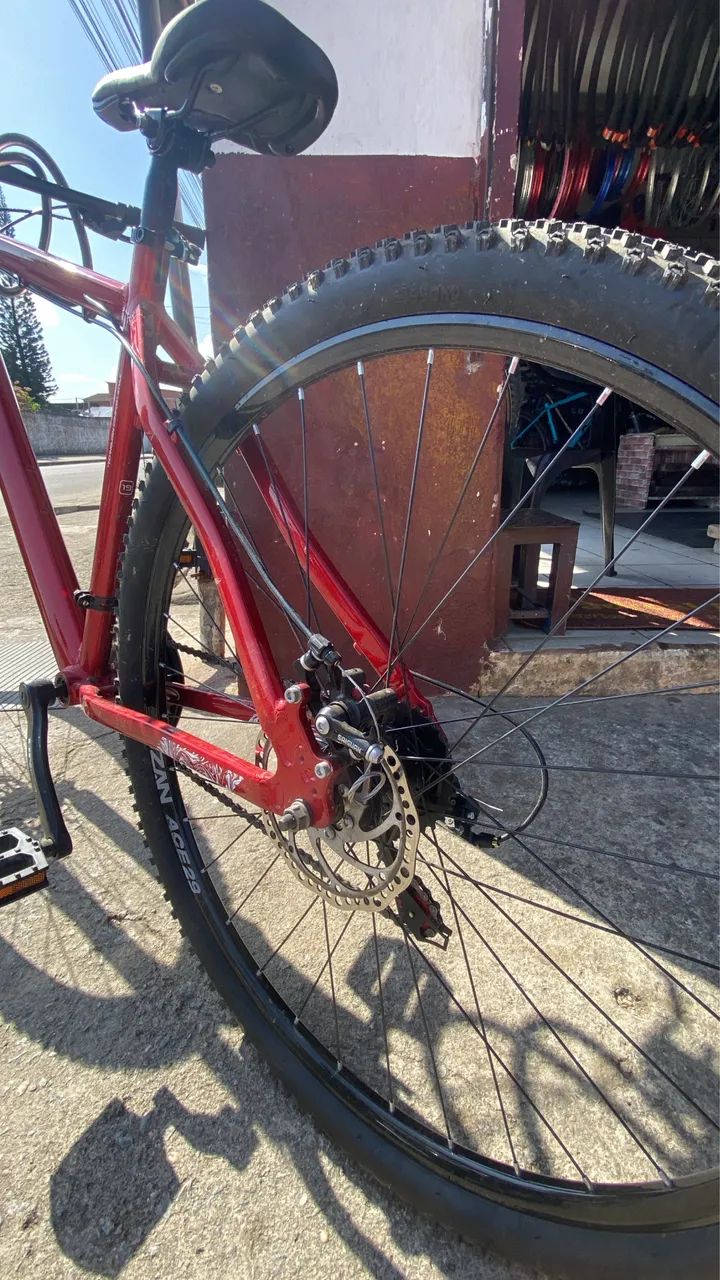 Bicicleta aro 29. 21V vermelha  - Foto 3