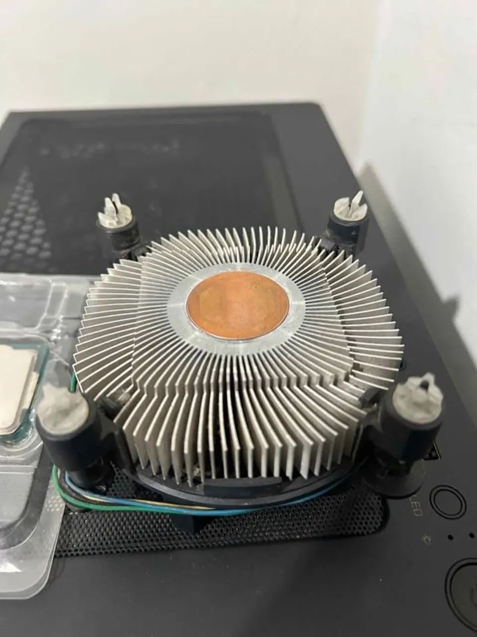 Processador Intel Core i5 9400F LGA 1151 (Com Cooler Box) - Foto 2