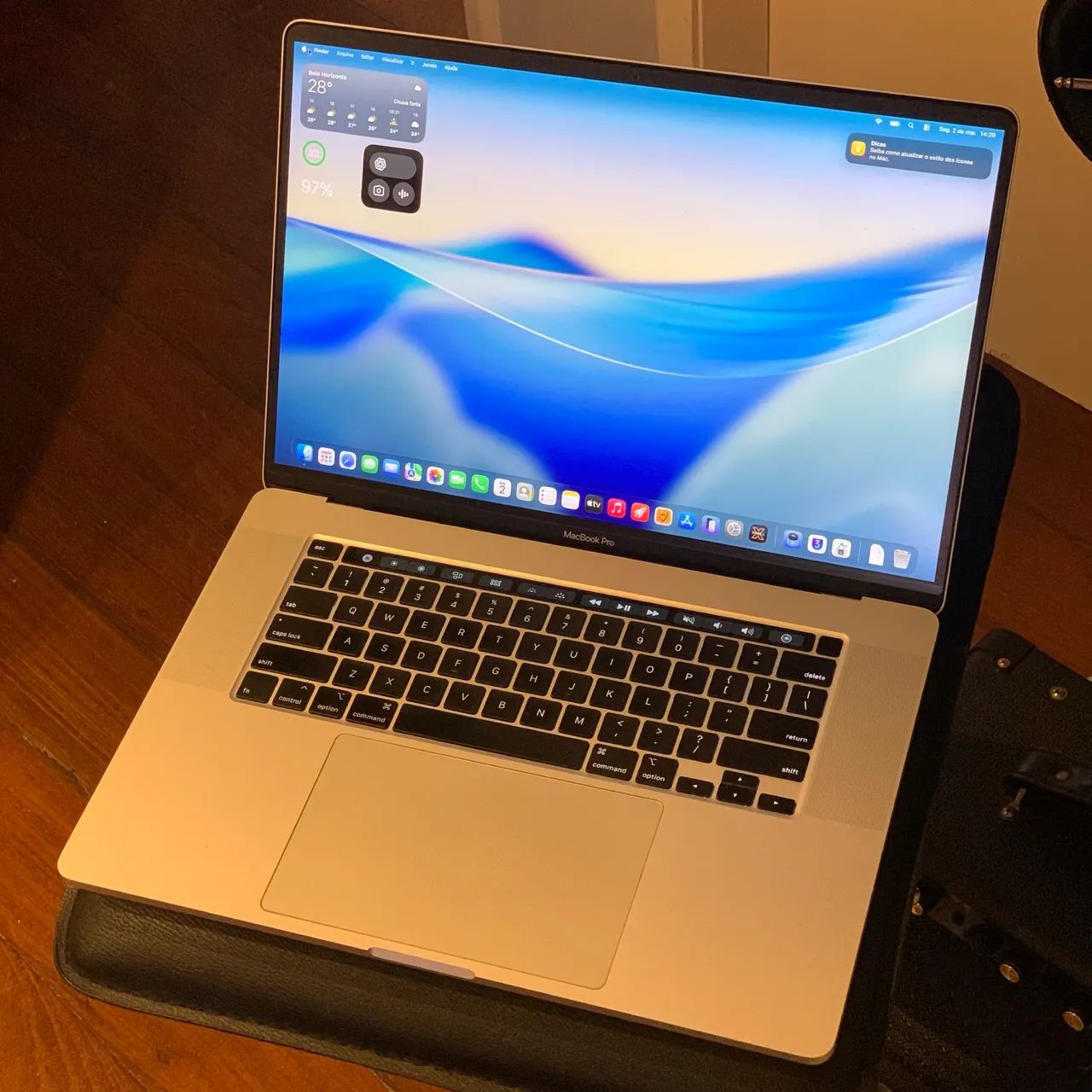 MacBook Pro 16 - TouchBar | i7 12 núcleos - 16/512 - Notebooks