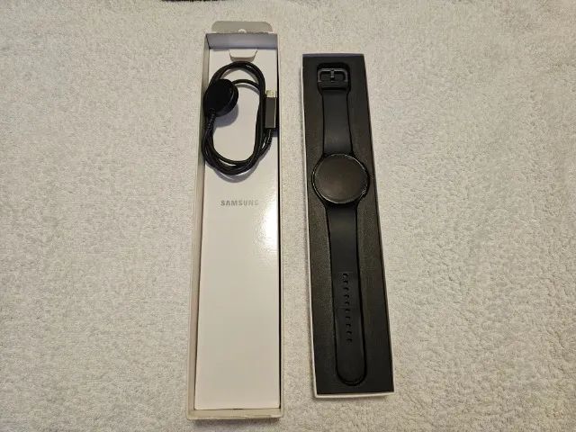 Galaxy Watch 5 44mm Bluetooth com caixa e carregador - Foto 2