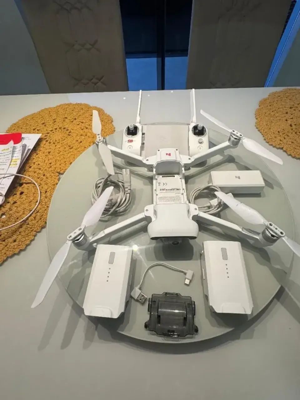 Drone FIMI X8 SE + Megafone, 2 Baterias Plus, Case e Kit Completo - Foto 4
