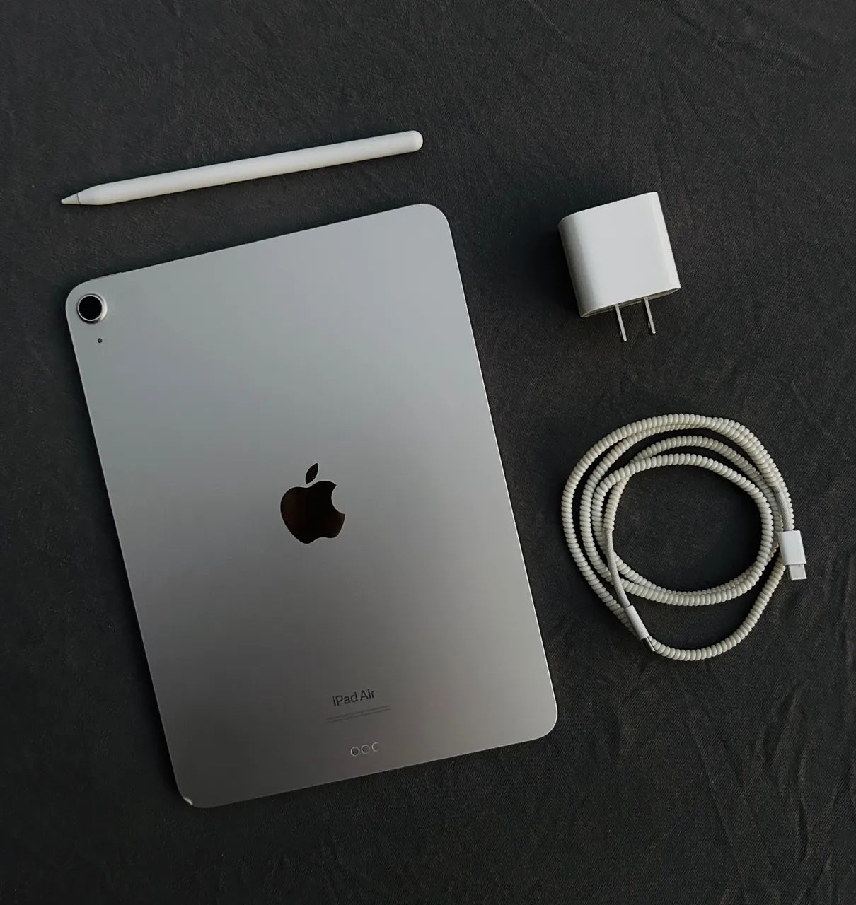 iPad Air5 256GB Cellular＋Apple Pencil2 iPad Air 5ª Geração 256GB Starlight + Apple Pencil 2 + Capa