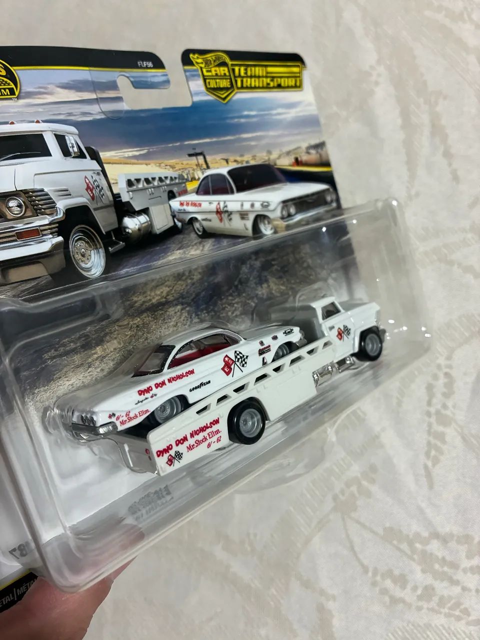 Hot Wheels 61 Impala - Team Transport - Foto 2