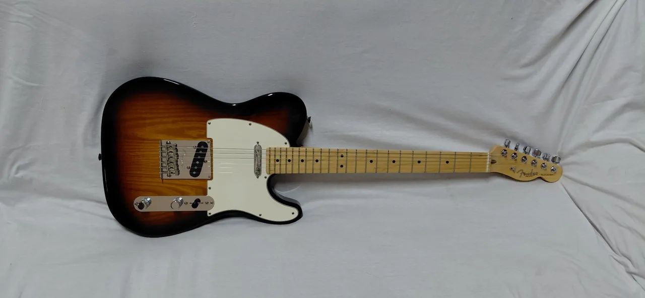 Guitarra Fender Telecaster American Standard(Em estado de zera) - Foto 2