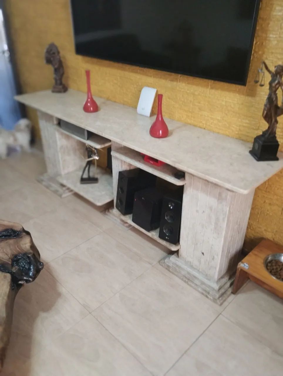 Rack e mesa de centro em mármore travertino - Foto 3