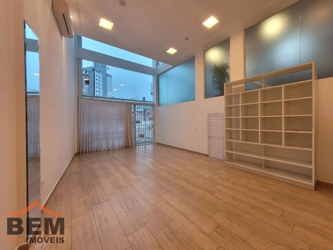 Sala para aluguel no Centro de Itajaí - Foto 5
