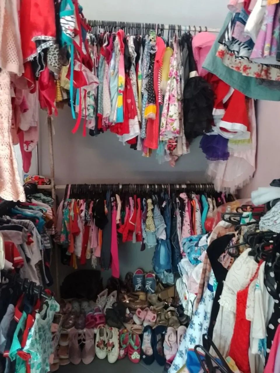 Vendo um acervo infantil 2000 mil peças e itens  - Foto 2