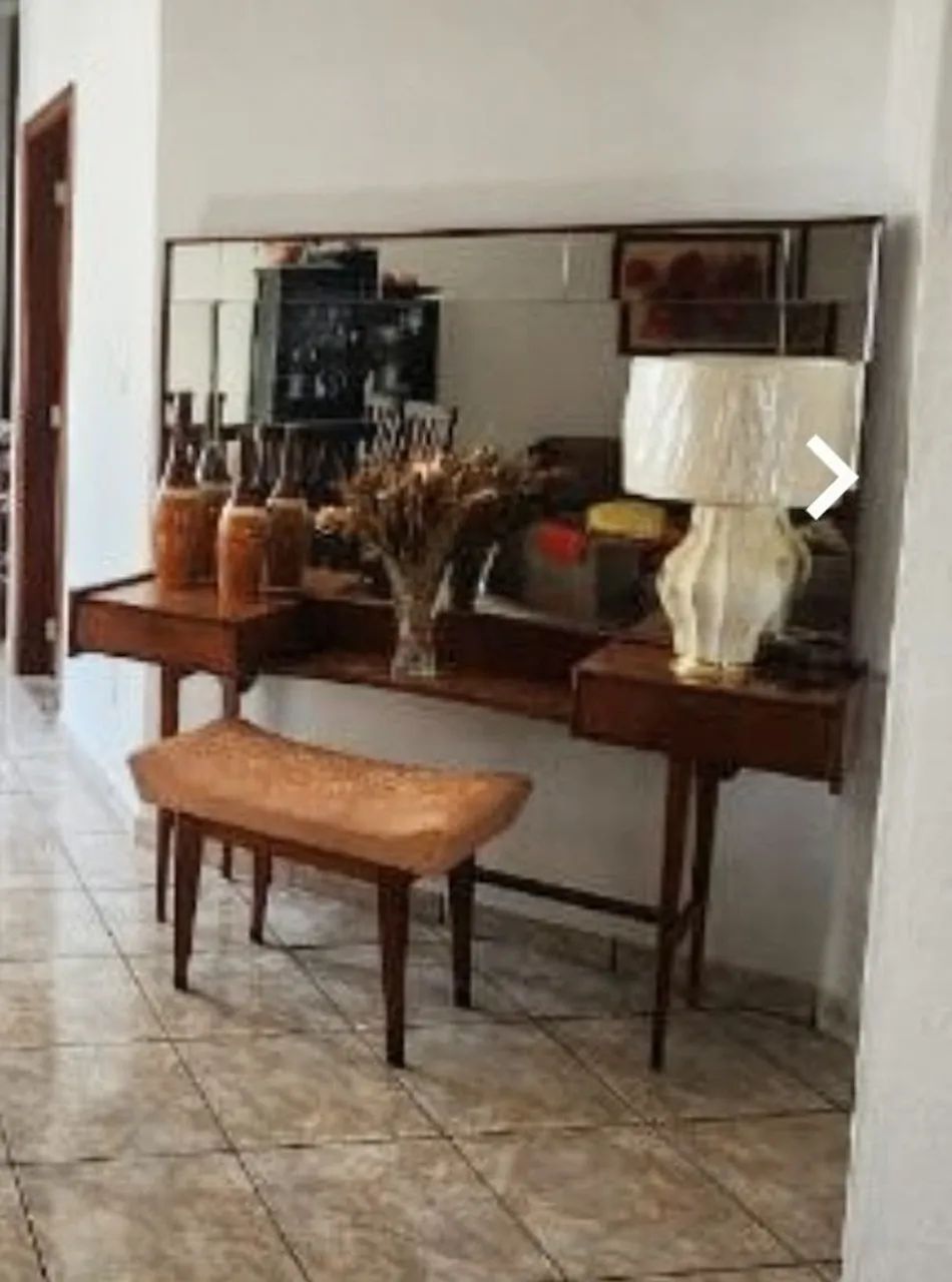 Penteadeira antiga 