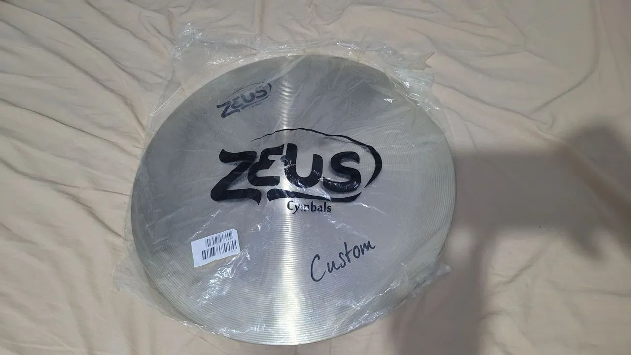 Prato zeus custom 20'