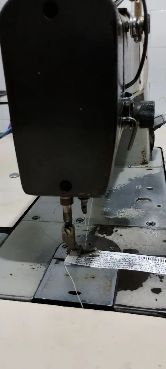 Máquina industrial, bem antiga, de marca alemã, funciona perfeitamente bem. - Foto 5