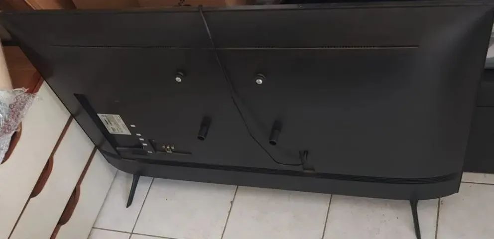 TV 50 POLEGADAS SAMSUNG DEFEITO MODELO UN50TU8000G - Foto 2