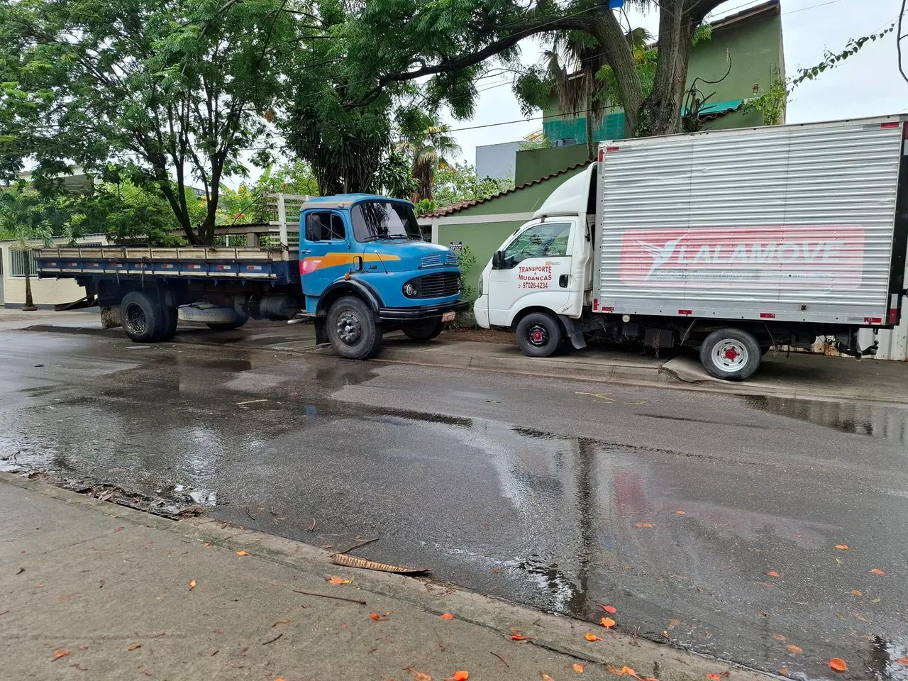Frete e mudança e transporte 