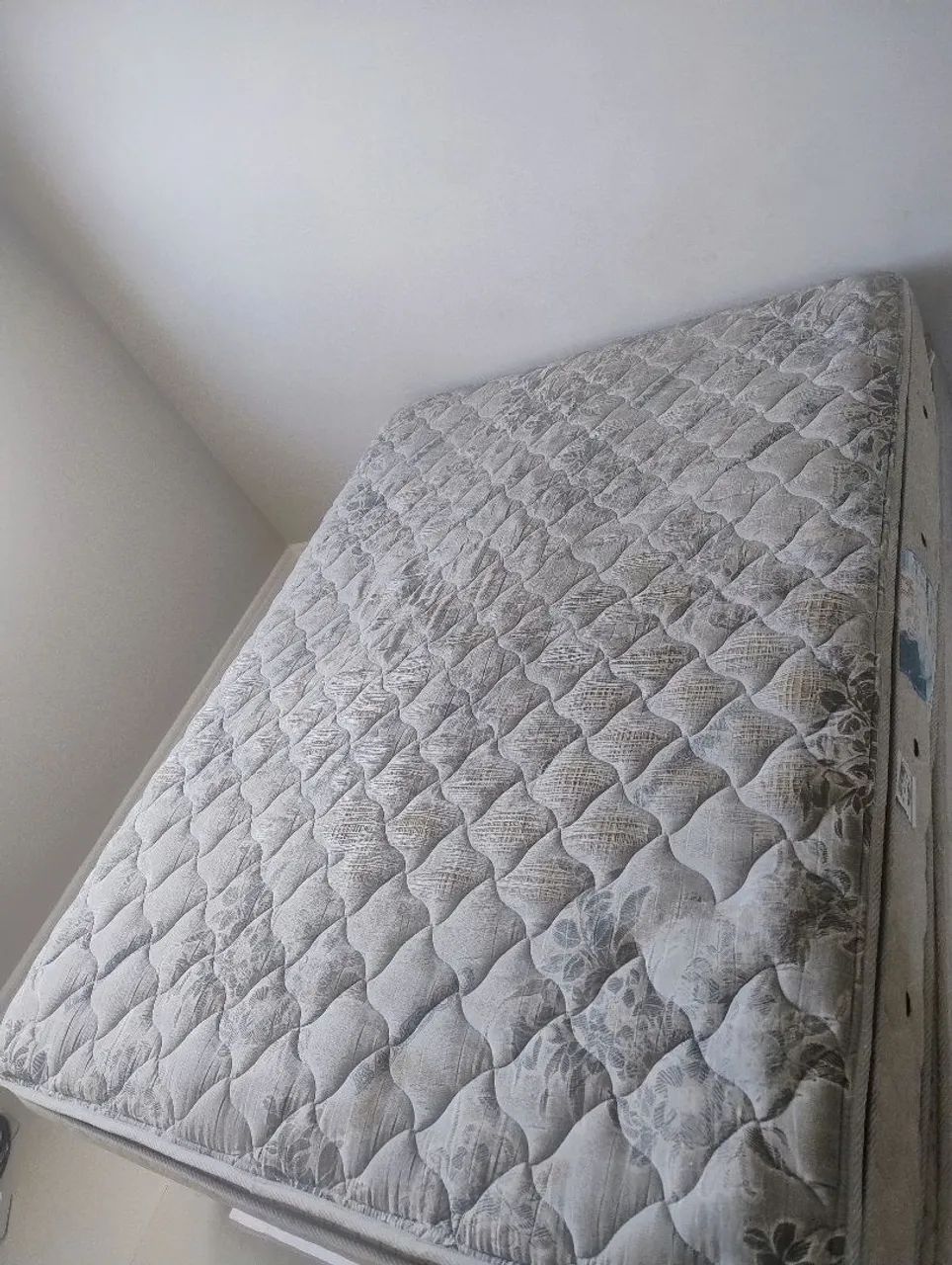 Vendo Conjunto cama + box casal "Molas" - Foto 3