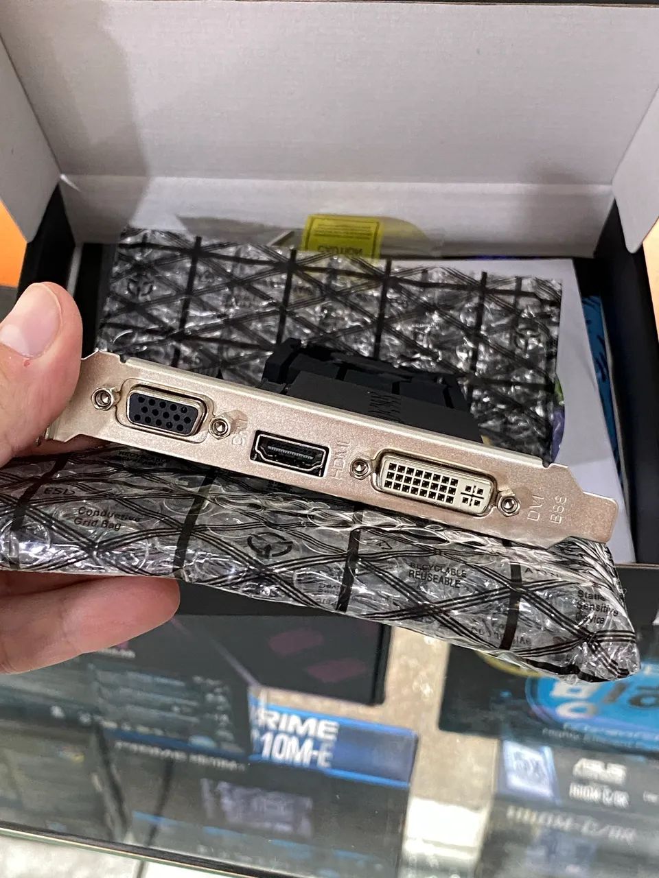 Placa De Vídeo GeForce G210 1GB PCYES - Foto 3