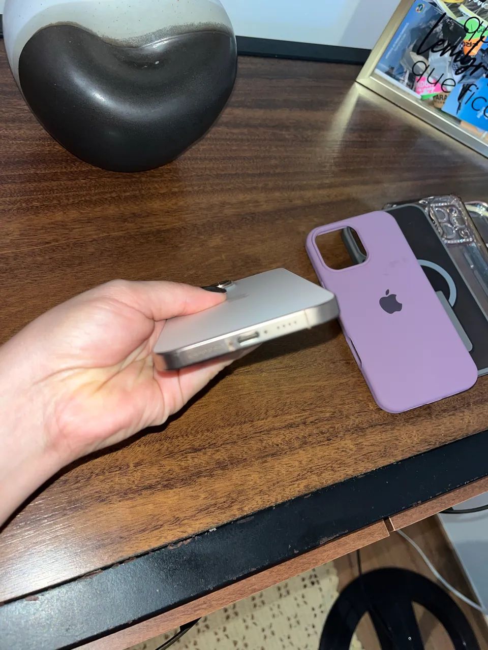 VENDO IPHONE 16 PRO MAX ROSE 1 ANO DE USO  - Foto 4