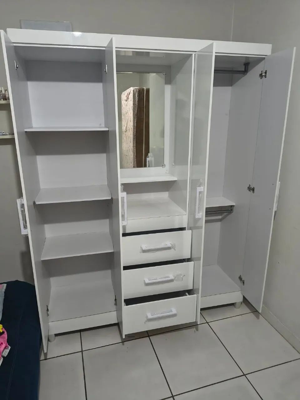Guarda roupa capela entrega e montagem grátis  - Foto 2