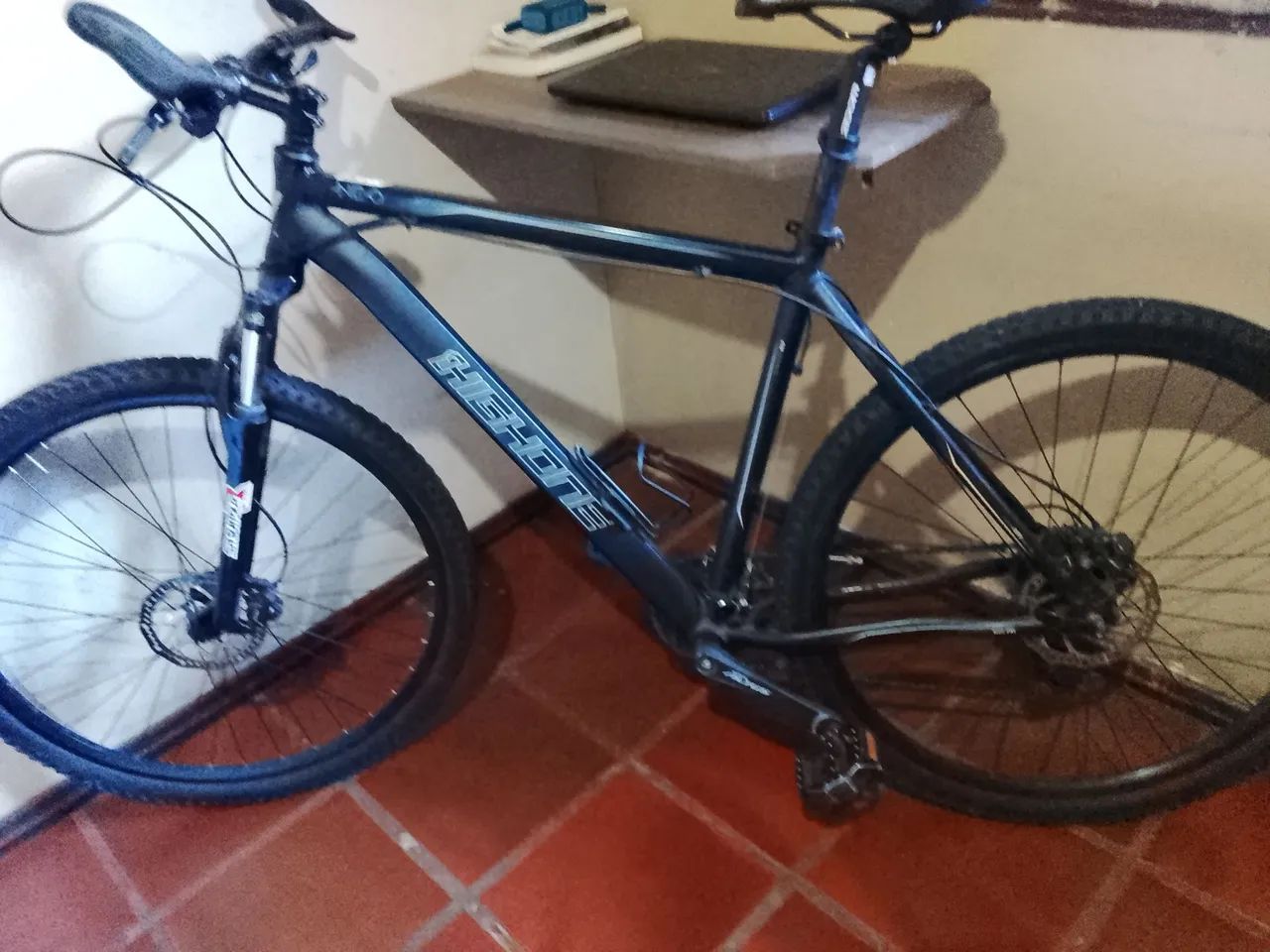 Bicicleta MTB Highone aro 29  - Foto 3