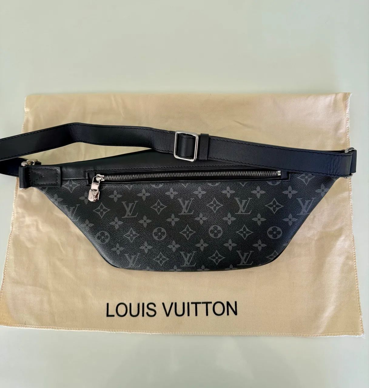 Bolsa Original Louis Vuitton Pochete Bumbag Discovery PM Monogram Eclipse - Foto 2