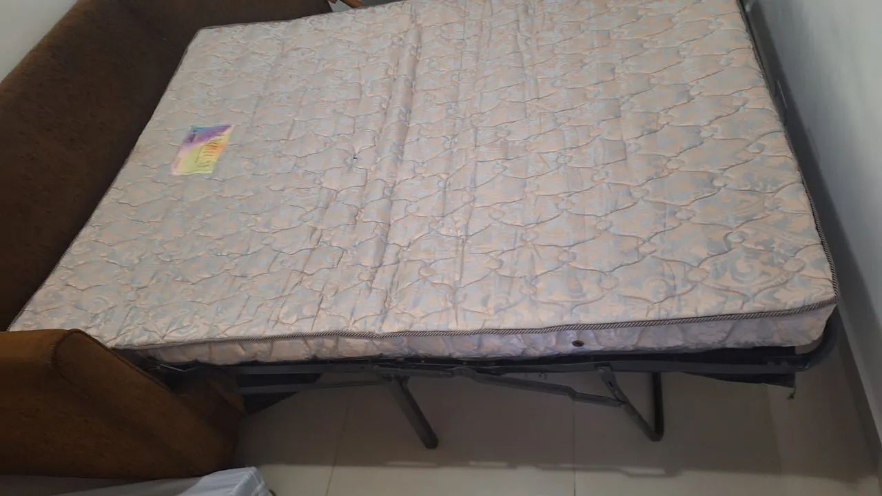 Sofá cama em bom estado - Foto 3