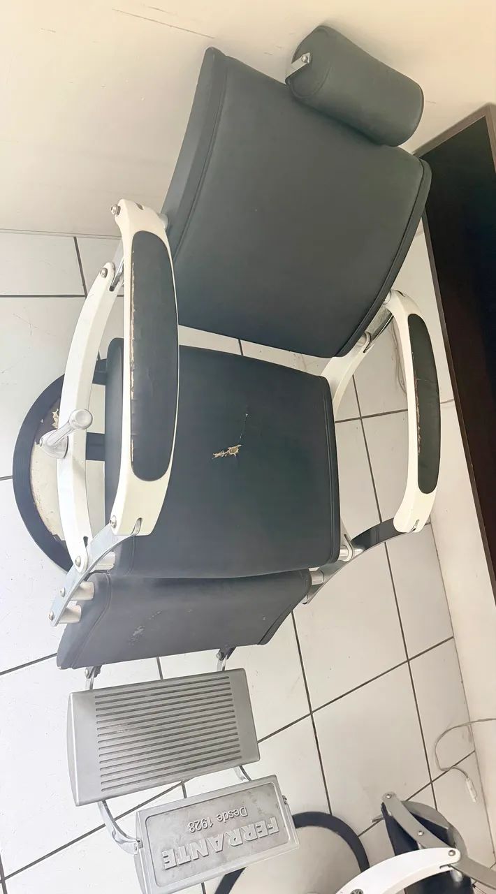 Vendo cadeira de barbearia