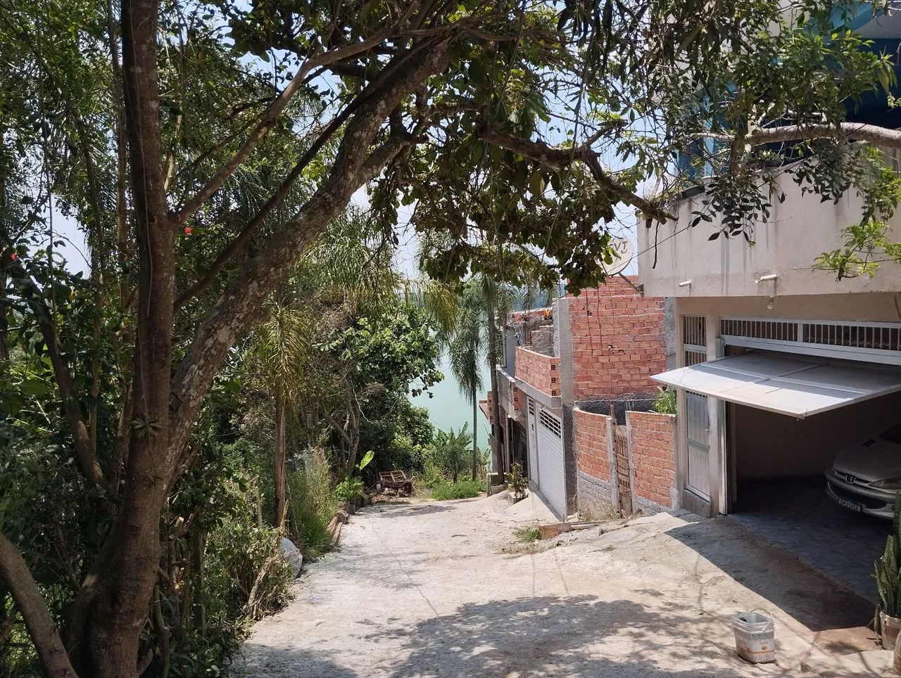 Vendo Terreno já com alicerce pronto - Foto 2