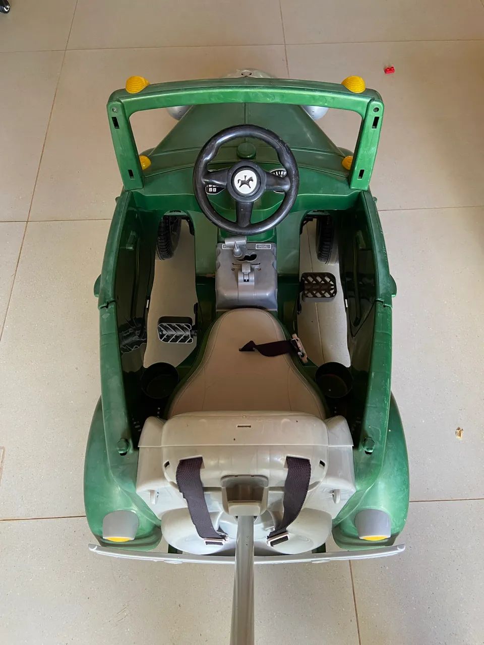 Carrinho de Passeio e Pedal Infantil Calesita calhambek Verde  - Foto 4