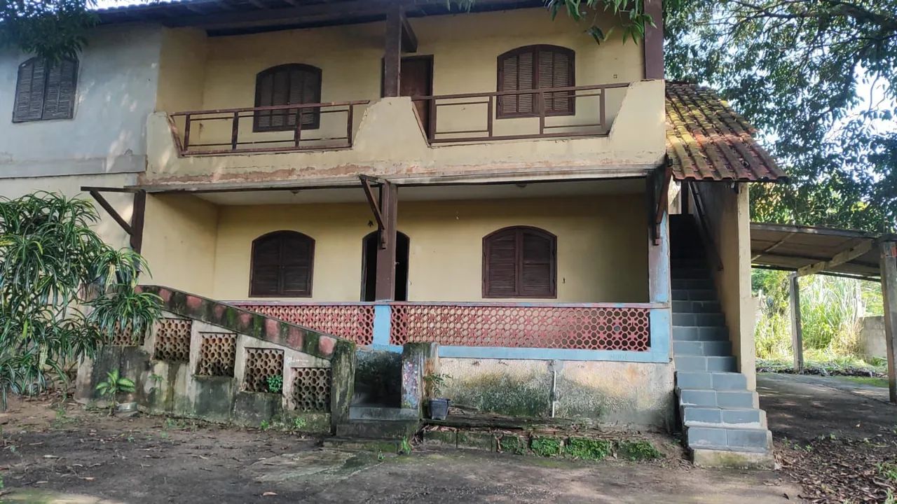 Casa duplex, terreno com árvore frutíferas, garagem  - Foto 2