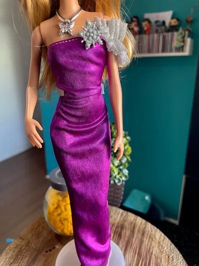 Boneco Mattel Vestido Roxo de Gala - Usada - Foto 3