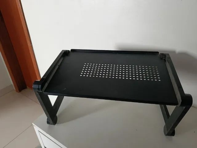 Suporte para tablet regulável 