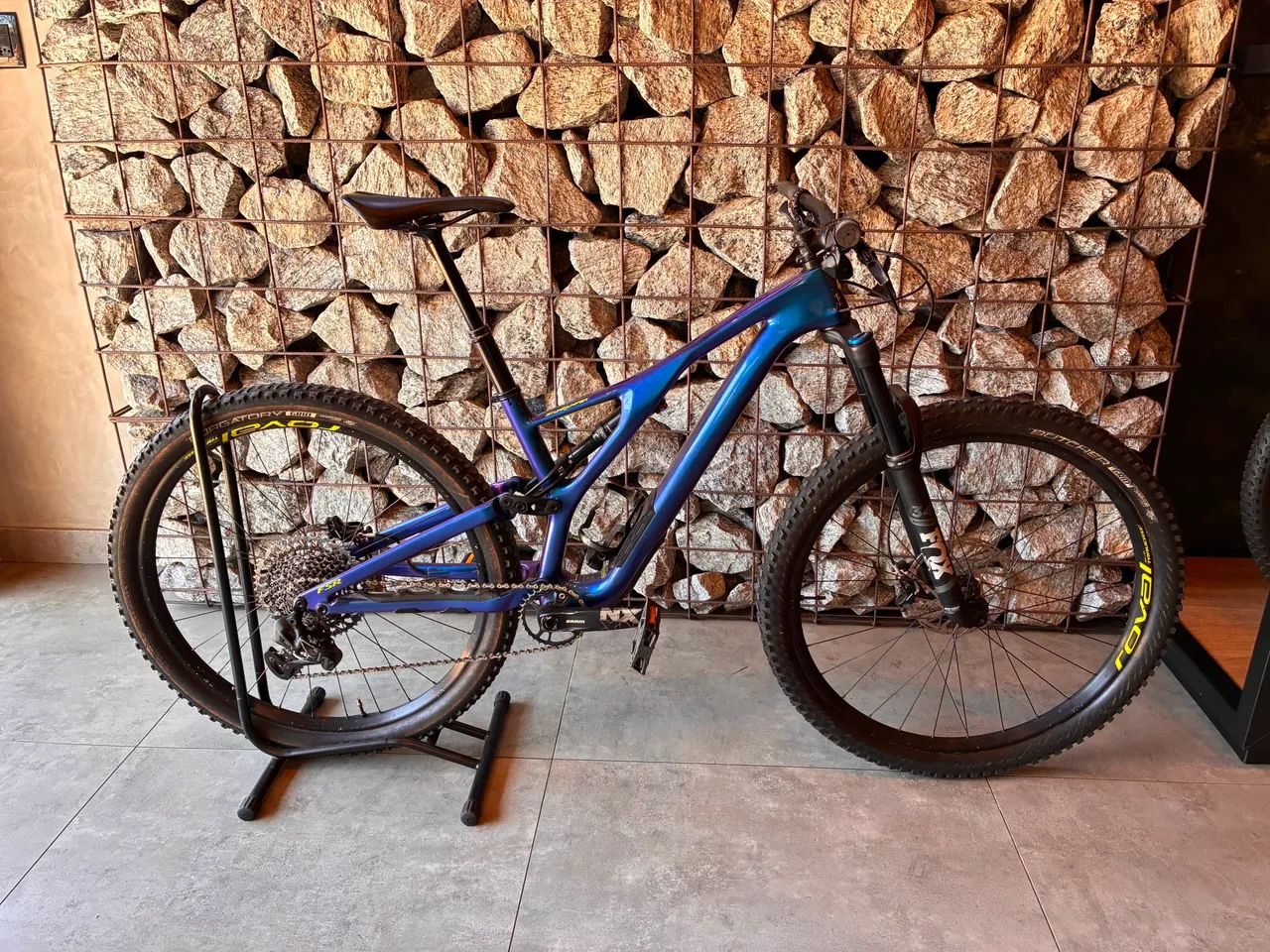 Bicicleta  Specialized Stumpjumper Comp Carbon 29 XX1 AXS Eletrônica