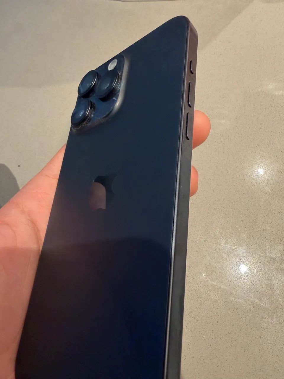 iPhone 15 pro max - ótimas condições  - Foto 2