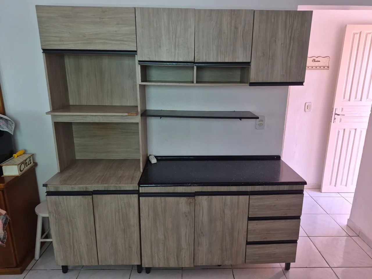 ARMÁRIO DE COZINHA COMPLETO