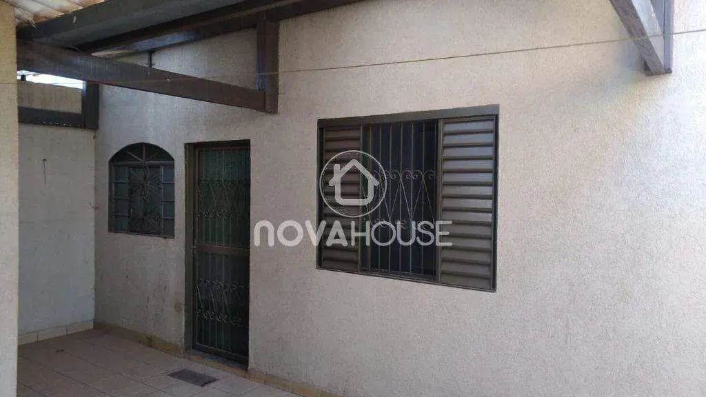 CASA COM 2 DORMITÓRIOS À VENDA - Foto 3