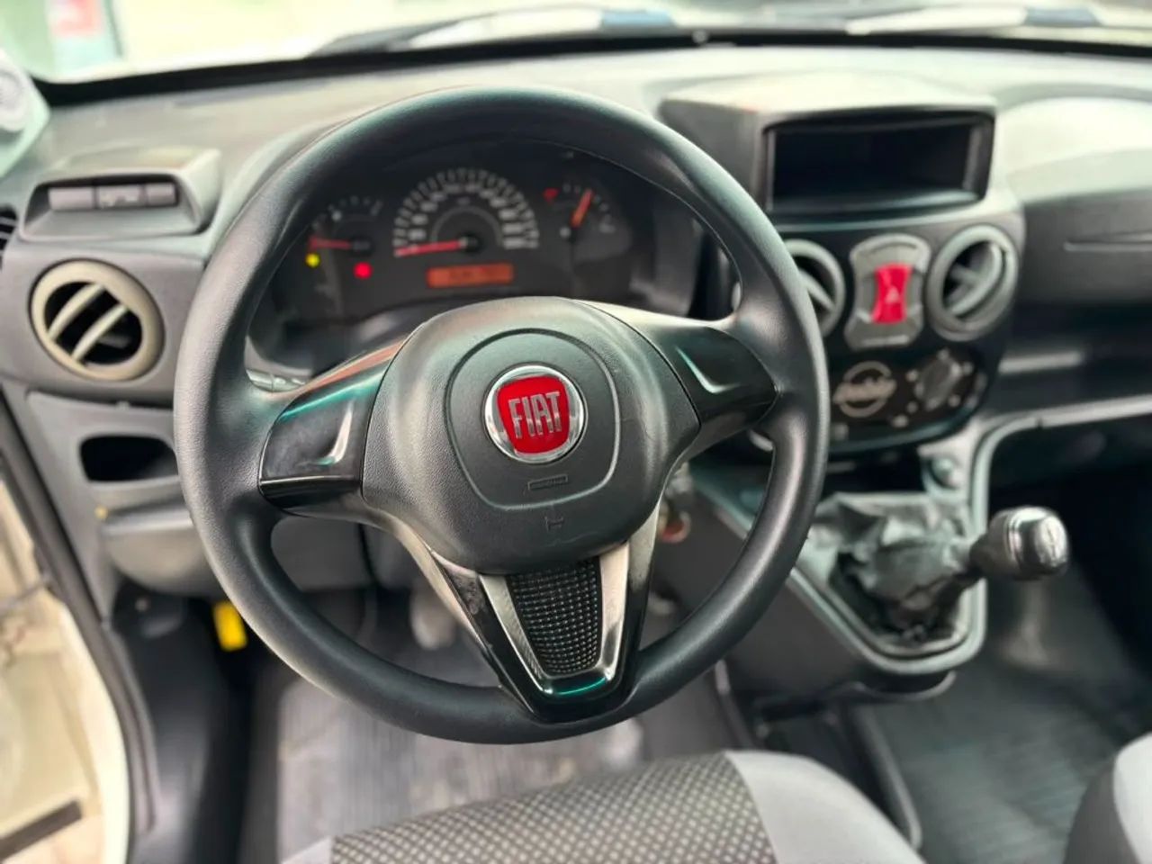 Fiat Doblo Cargo 1.4 MPI Fire Flex 8V 3P 2016 - Foto 5
