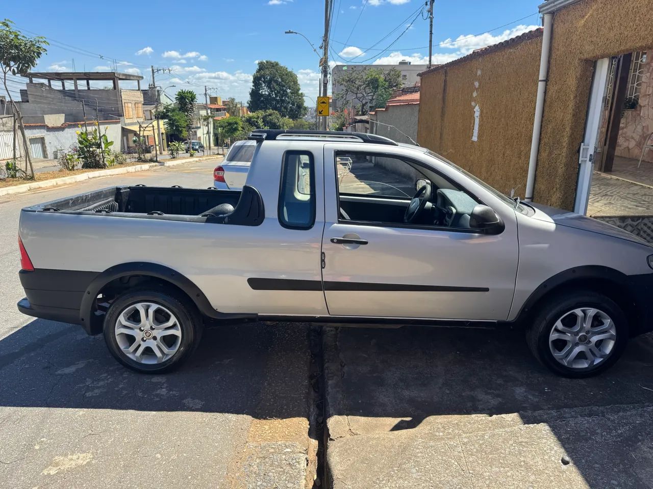 Fiat Strada 1.4 MPI Fire Flex 8V CE 2012 - Foto 2