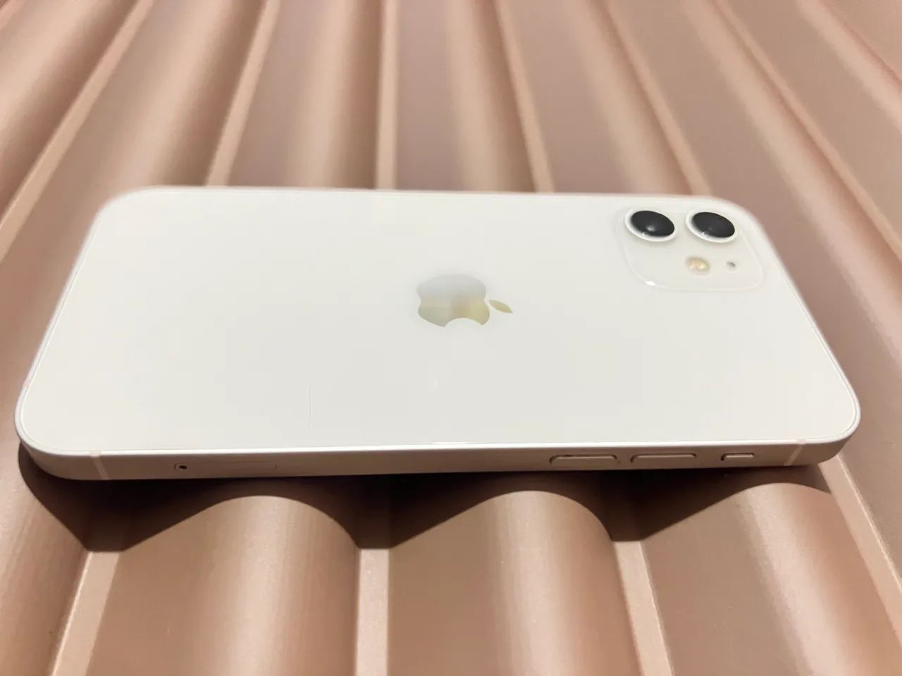 iPhone 12 64g - Celulares e Smartphones - Areia Branca, Santos