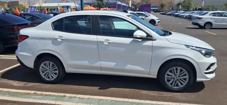 Fiat Cronos Drive 1.0 6V 2025 - Foto 3