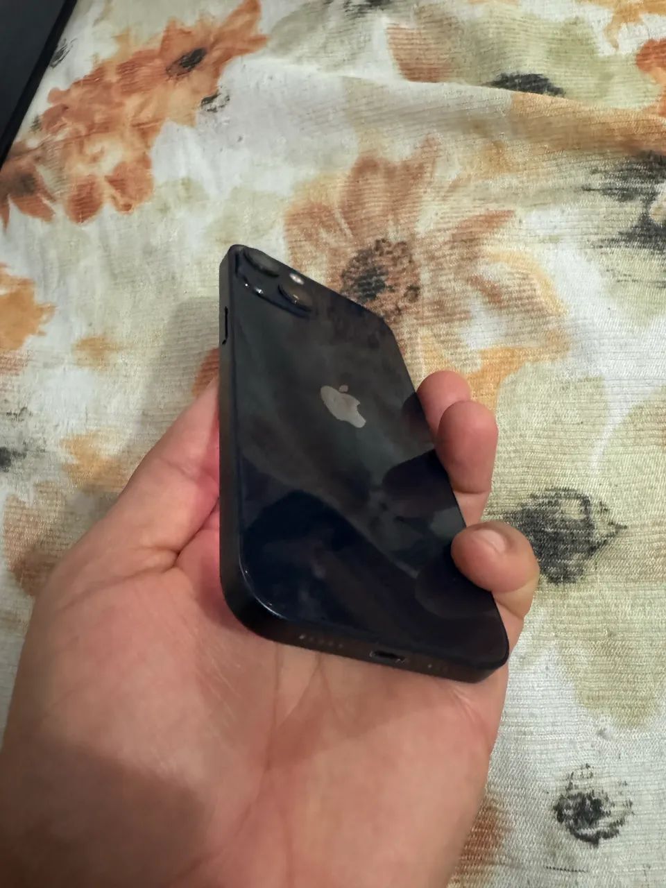 iPhone 13 c vários acessórios  - Foto 5