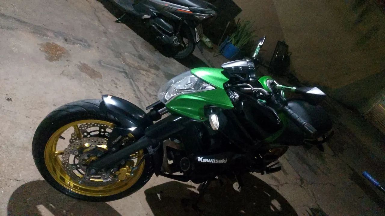 Kawasaki 650 - Foto 2