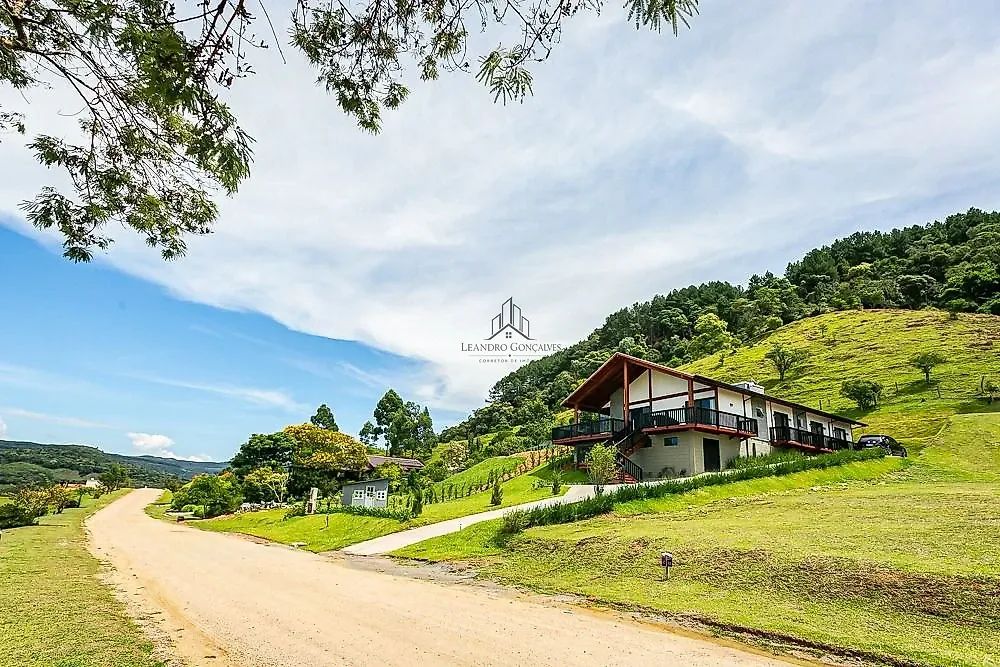 CASA NOVA ALTO PADRÃO - 4 DORMITÓRIOS - RANCHO QUEIMADO - Foto 3